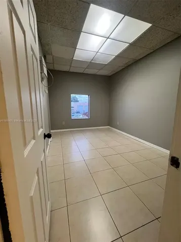 1657 W 40th Street Hialeah FL 33012