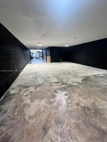 1657 W 40th Street Hialeah FL 33012