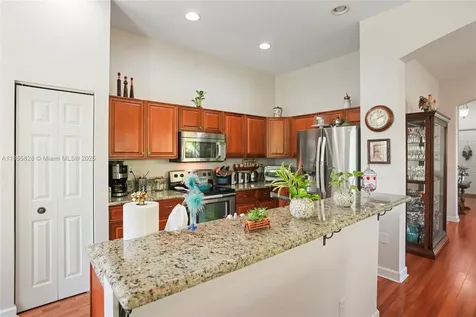 9506 SW 220th Lane Cutler Bay FL 33190