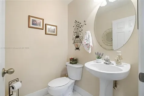 9506 SW 220th Lane Cutler Bay FL 33190