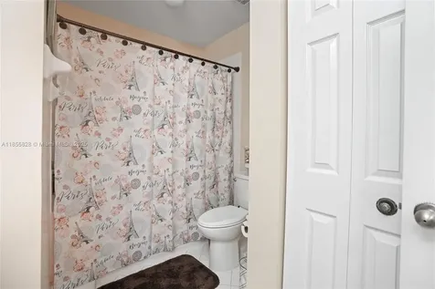 9506 SW 220th Lane Cutler Bay FL 33190