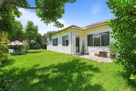 9506 SW 220th Lane Cutler Bay FL 33190