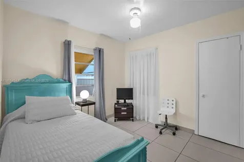 3248 NW 102nd Street Miami FL 33147