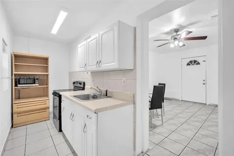 3248 NW 102nd Street Miami FL 33147