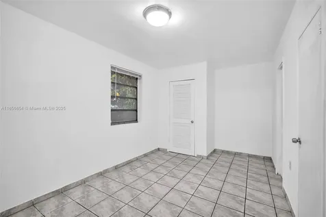 3248 NW 102nd Street Miami FL 33147