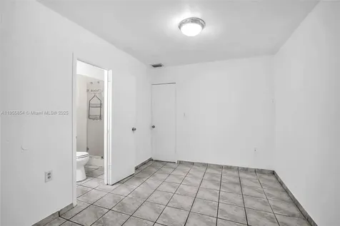 3248 NW 102nd Street Miami FL 33147