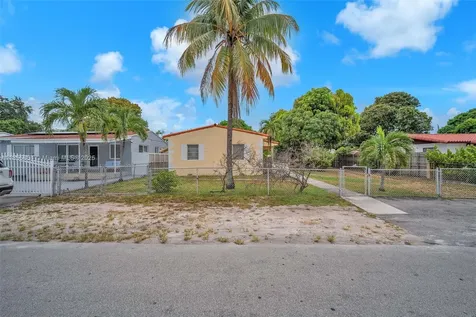 3248 NW 102nd Street Miami FL 33147
