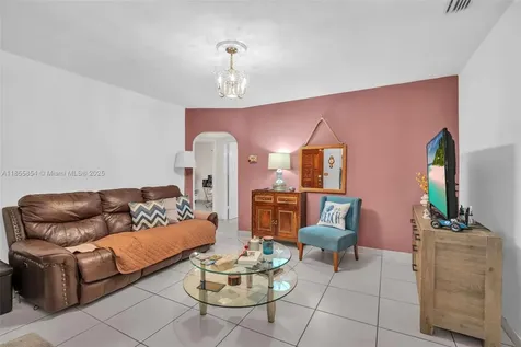 3248 NW 102nd Street Miami FL 33147