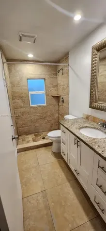 2105 Franklin Fort Myers FL 33901