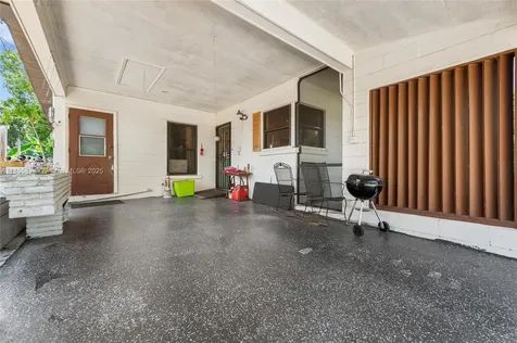 2404 Kelly Court Fort Pierce FL 34982