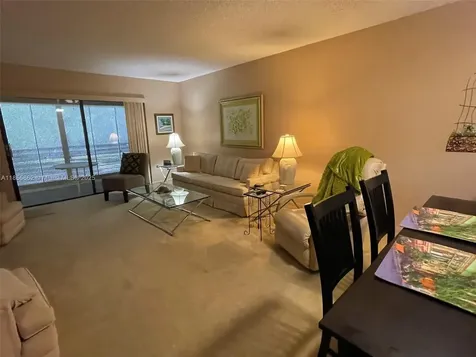 4975 E Sabal Palm Boulevard Tamarac FL 33319