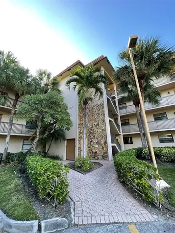 4975 E Sabal Palm Boulevard Tamarac FL 33319