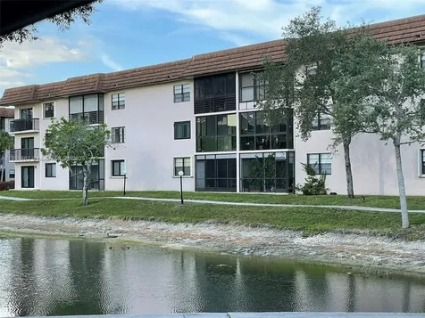4975 E Sabal Palm Boulevard Tamarac FL 33319