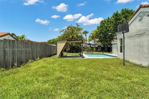 15240 SW 152nd Terrace Miami FL 33187