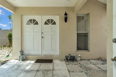 15240 SW 152nd Terrace Miami FL 33187