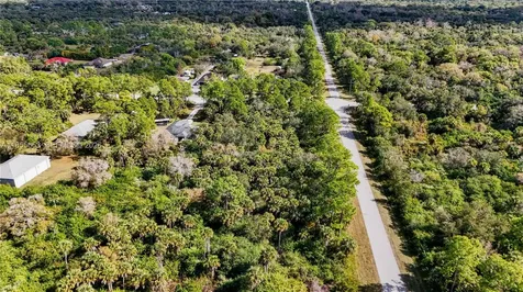 3132 SE 24 Avenue Naples FL 34117