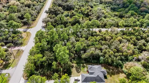 3132 SE 24 Avenue Naples FL 34117