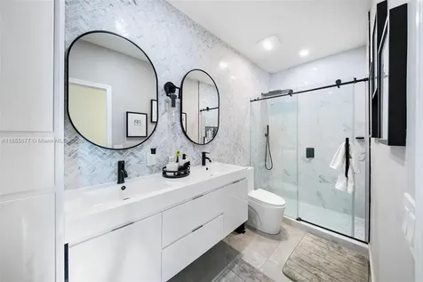 22536 SW 94th Place Cutler Bay FL 33190