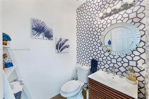 22536 SW 94th Place Cutler Bay FL 33190