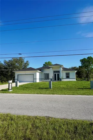 105 E 15th Street Lehigh Acres FL 33972