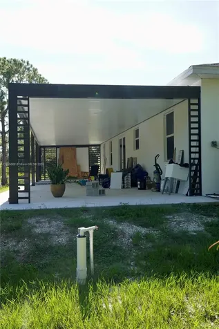 105 E 15th Street Lehigh Acres FL 33972