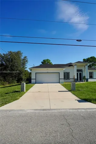 105 E 15th Street Lehigh Acres FL 33972