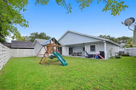 15025 SW 142nd Place Miami FL 33186