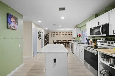 15025 SW 142nd Place Miami FL 33186