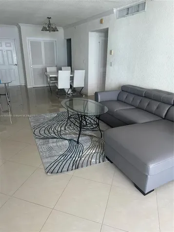 2501 S Ocean Drive Hollywood FL 33019