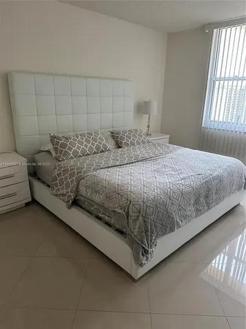 2501 S Ocean Drive Hollywood FL 33019