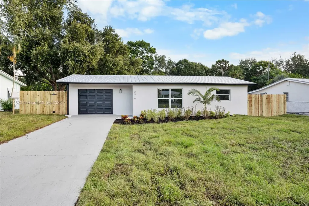 2319 NW Sunset Boulevard Jensen Beach FL 34957