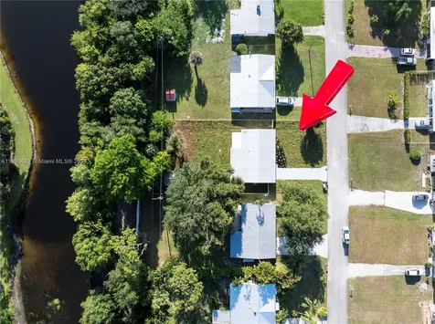 2319 NW Sunset Boulevard Jensen Beach FL 34957