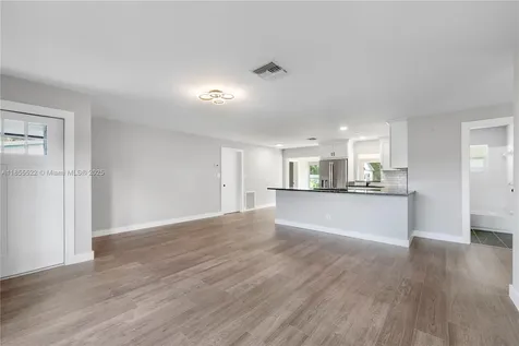 2319 NW Sunset Boulevard Jensen Beach FL 34957