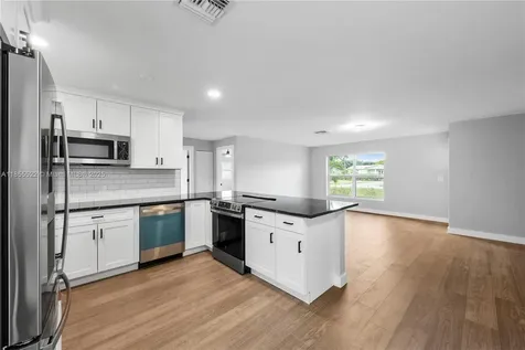 2319 NW Sunset Boulevard Jensen Beach FL 34957