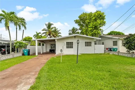 7230 NW 5th Street Miami FL 33126