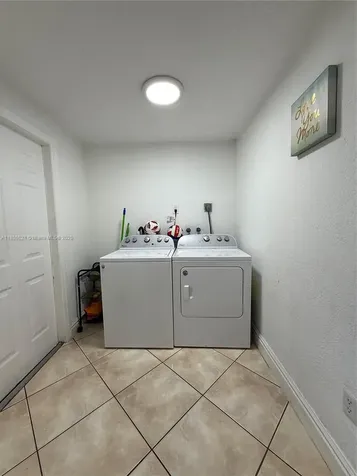 7230 NW 5th Street Miami FL 33126