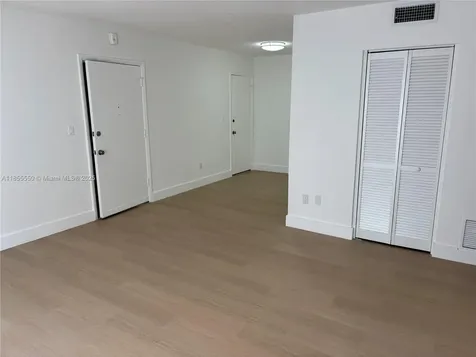 10790 N Kendall Drive Miami FL 33176