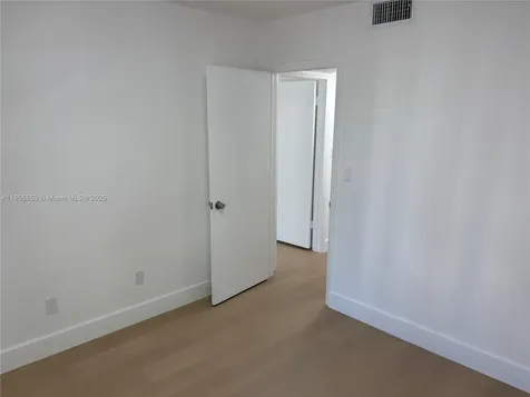 10790 N Kendall Drive Miami FL 33176