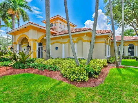 2867 S Oasis Drive Boynton Beach FL 33426