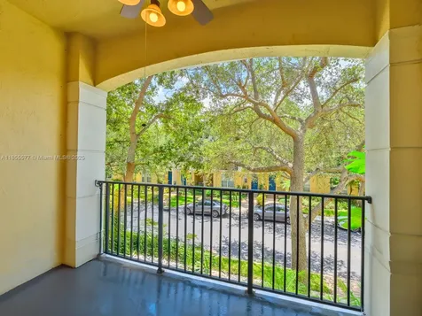 2867 S Oasis Drive Boynton Beach FL 33426