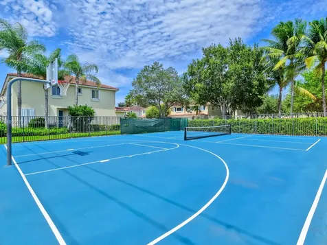 2867 S Oasis Drive Boynton Beach FL 33426