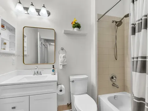 2867 S Oasis Drive Boynton Beach FL 33426