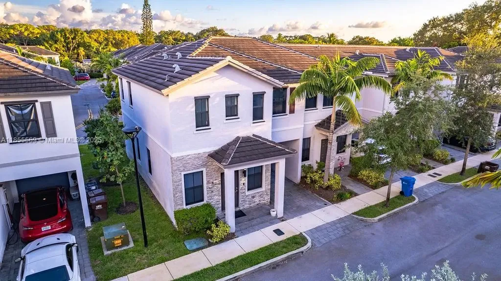 1630 SW 28th Street Fort Lauderdale FL 33315