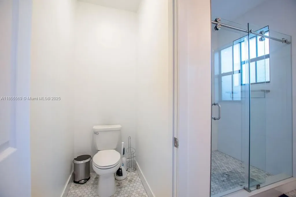 1630 SW 28th Street Fort Lauderdale FL 33315