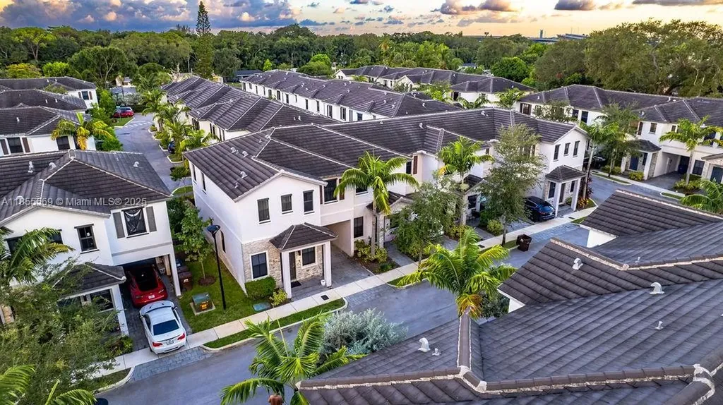 1630 SW 28th Street Fort Lauderdale FL 33315