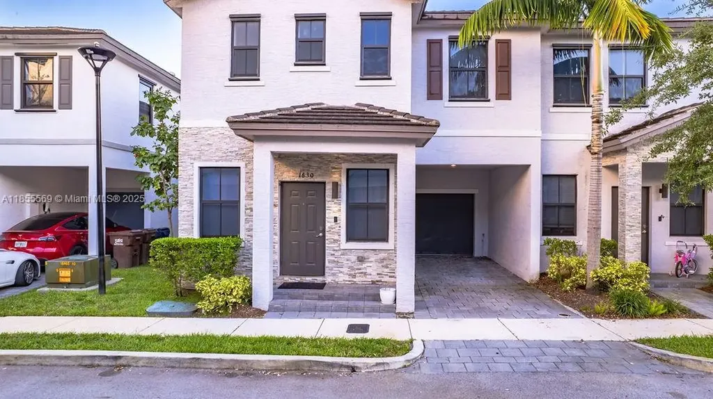 1630 SW 28th Street Fort Lauderdale FL 33315