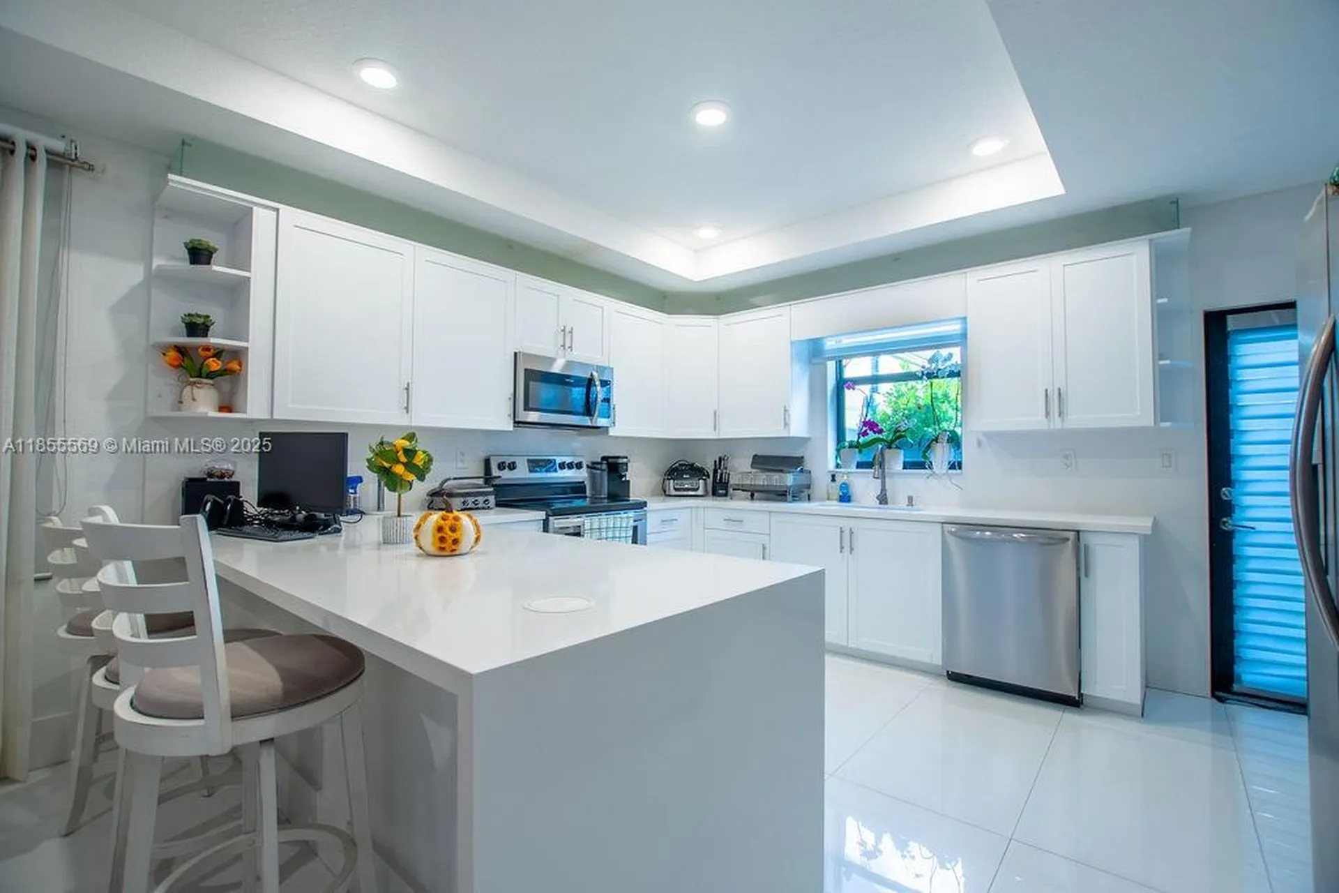 1630 SW 28th Street Fort Lauderdale FL 33315