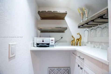 1630 SW 28th Street Fort Lauderdale FL 33315