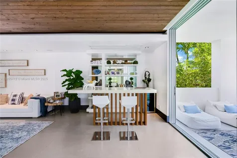 545 Sabal Palm Key Biscayne FL 33149