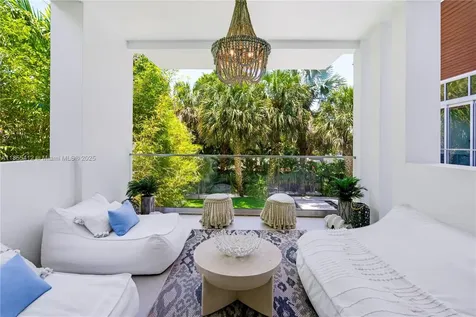 545 Sabal Palm Key Biscayne FL 33149